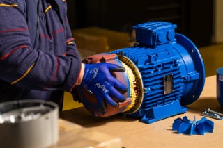 Montaggio della servoventilazione su motore aperto